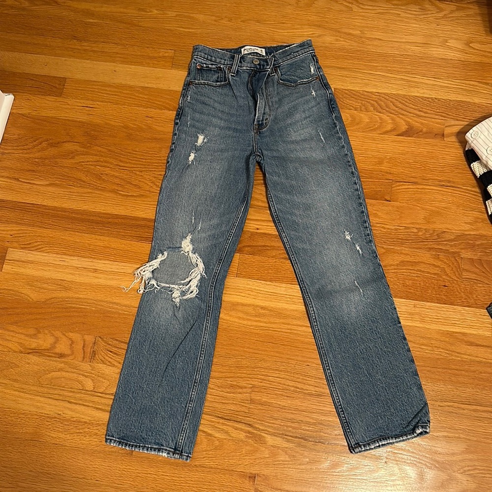 Abercrombie and Fitch 90s Straight Ultra High Rise Jeans Size 25 Short